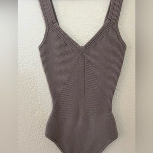 Abercrombie & Fitch bodysuit. Size XS. Like new.